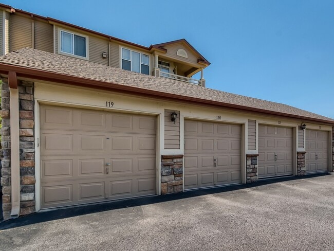 Building Photo - 9538 W San Juan Cir
