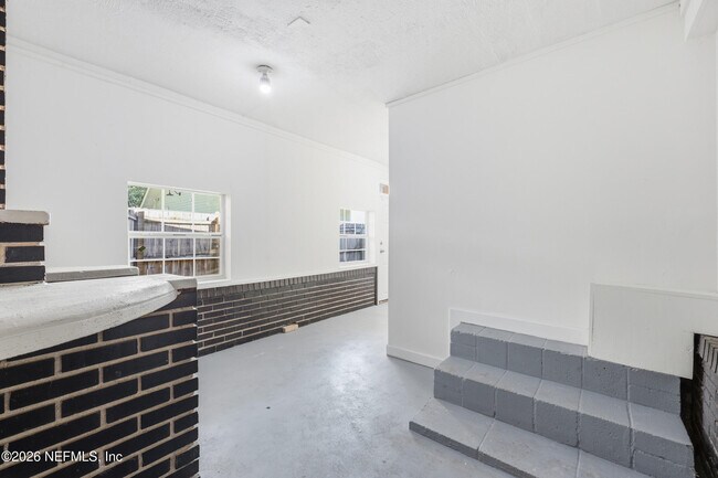 Building Photo - 2755 Green St