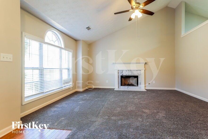 Building Photo - 1175 Grace Dr