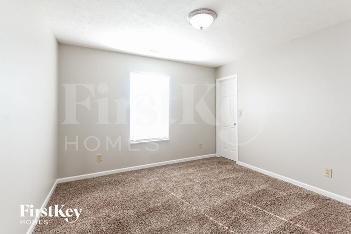 Building Photo - 18185 Knobstone Way