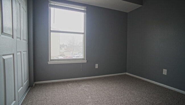 Building Photo - 2575 S Syracuse Way