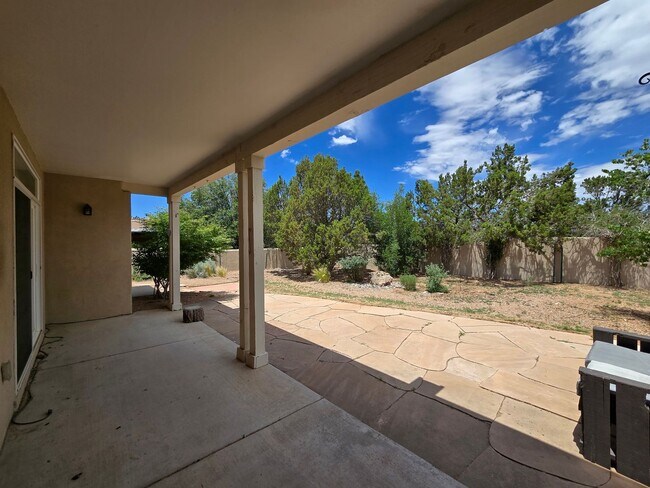 Building Photo - 4167 Big Sky Rd