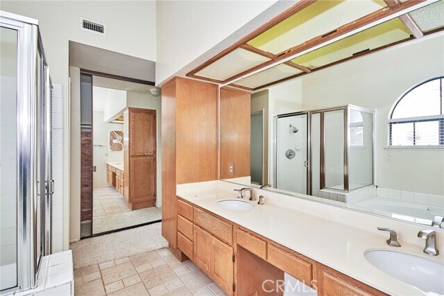 Building Photo - 22956 Estoril Dr