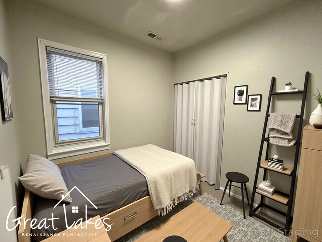 Building Photo - 5667 Anthon St