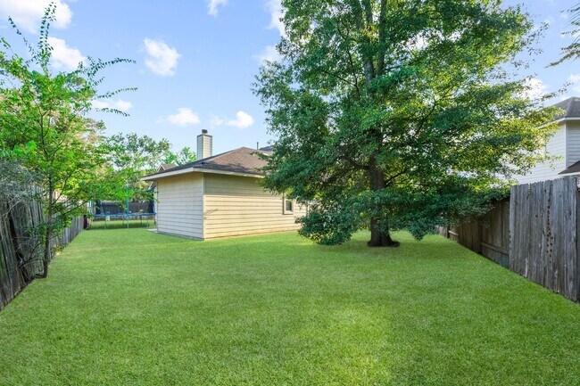 Building Photo - 22326 E Daniel Oak Cir