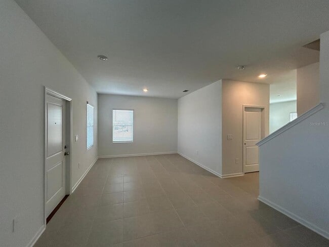 Building Photo - 5792 Meditation Dr