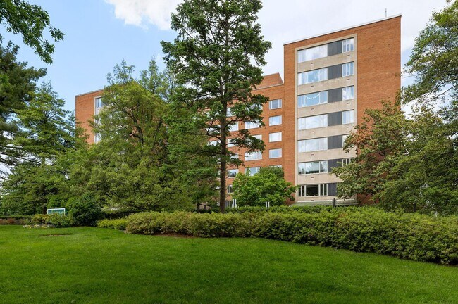 Building Photo - 4301 Massachusetts Ave NW