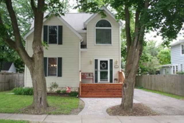 Primary Photo - 809 Jefferson Ave