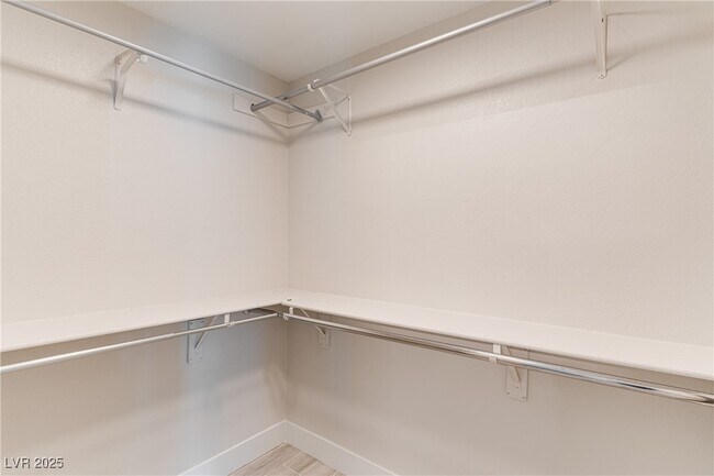 Building Photo - 2259 Smokey Sky Dr