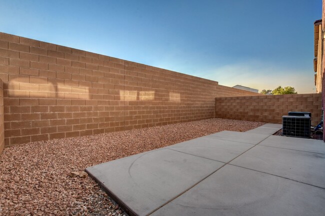 Building Photo - Charming Two Story Home