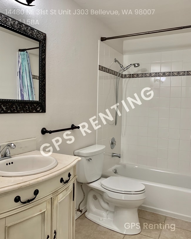 Building Photo - Just Steps from Microsoft – Spacious 2 Bed...