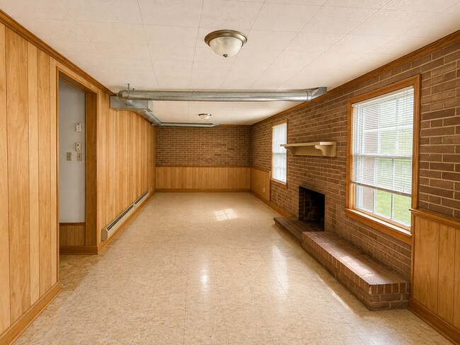 Building Photo - 3562 Durham St Ext