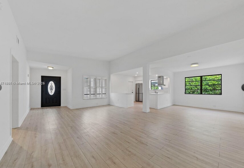 Building Photo - 7525 Adventure Ave