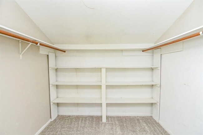 Building Photo - 2623 Forestbrook Dr