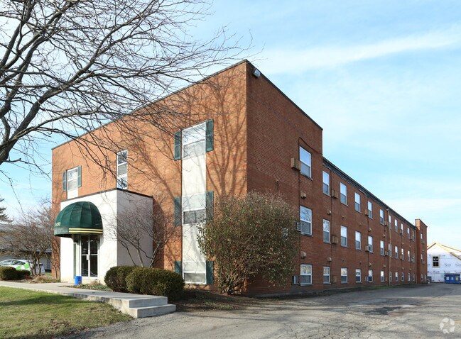 Building Photo - King Star