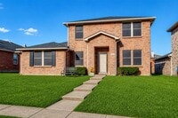 Building Photo - 2829 Kerrville Dr