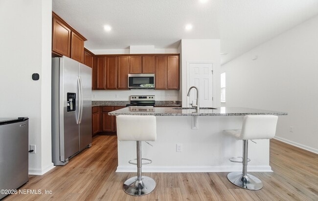 Building Photo - 7662 Merchants Way