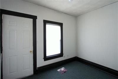 Building Photo - 53 Hinckley St