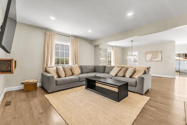 Building Photo - 19 Ellis St