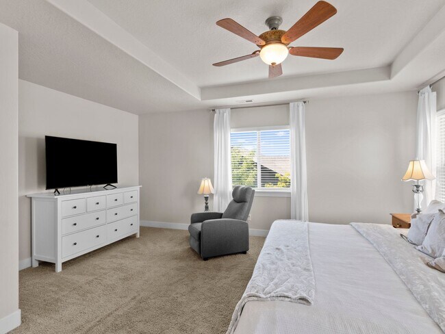 Building Photo - Beautiful Bluffdale home for rent!