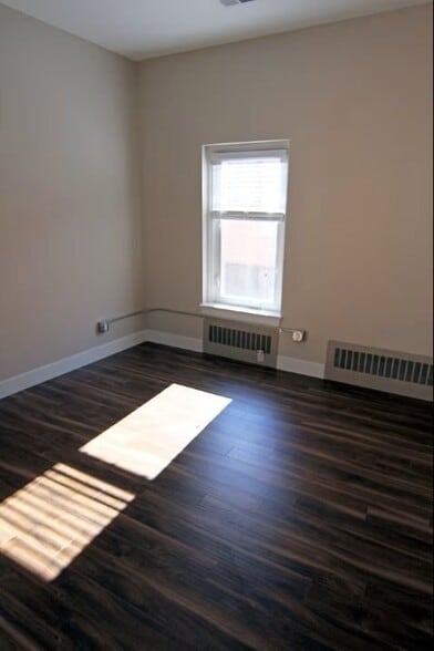Building Photo - 623 S Wolcott St
