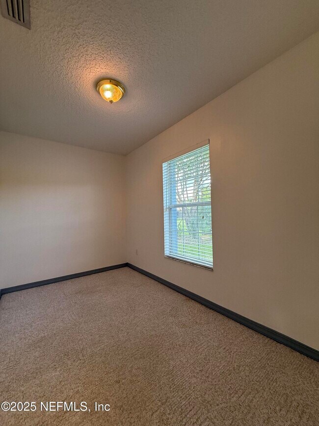 Building Photo - 4725 Innisbrook Ct N