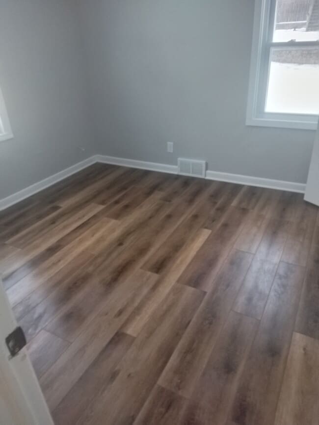 Building Photo - Tilahun Property - 2 Unit