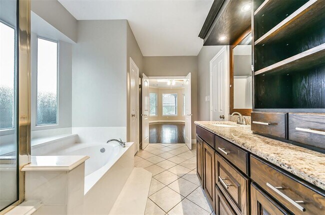 Building Photo - 3403 Long Meadow Ct