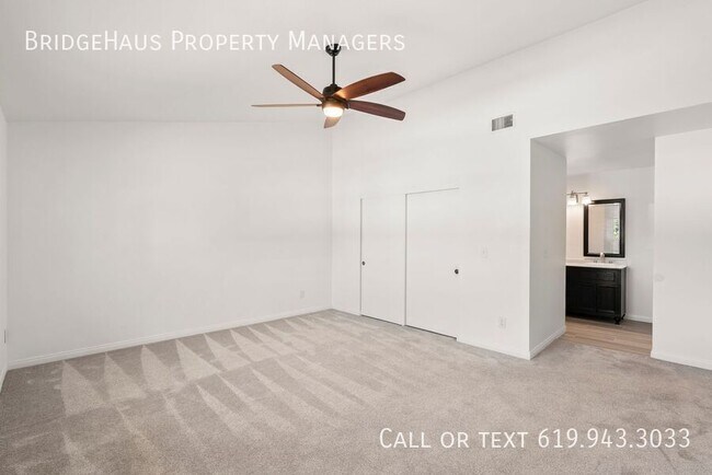 Building Photo - 1539 W Knapp Dr