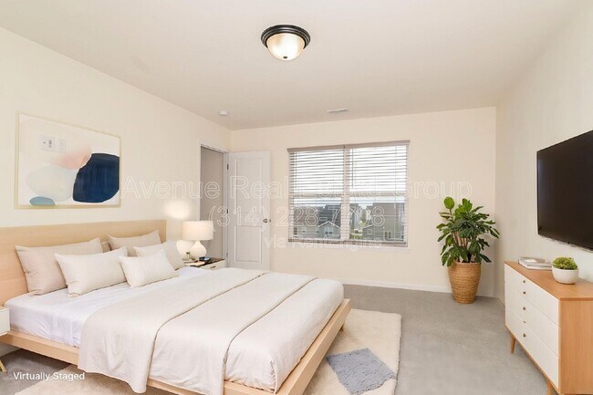 Building Photo - 6 Snowdrop Ct