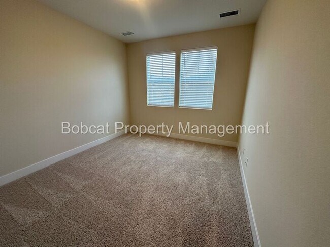 Building Photo - 1631 Delta Downs Dr