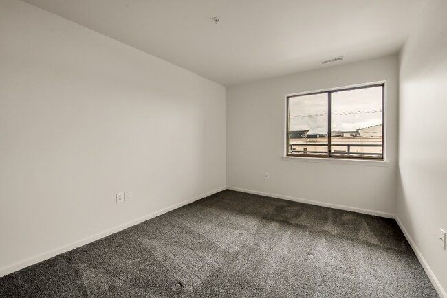 Building Photo - 7650 Greeley St