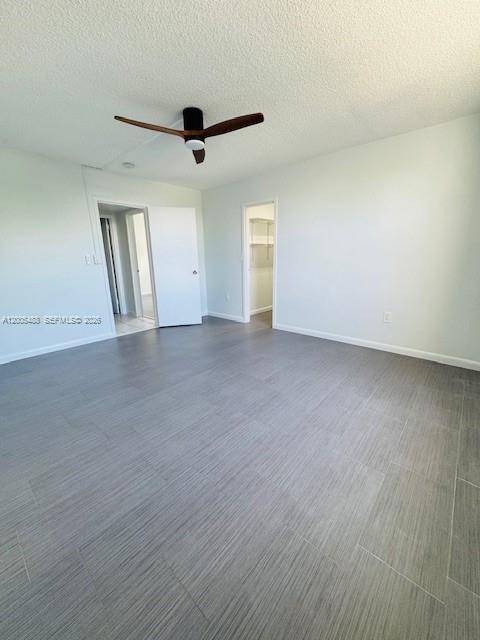 Building Photo - 2425 NE 135th St