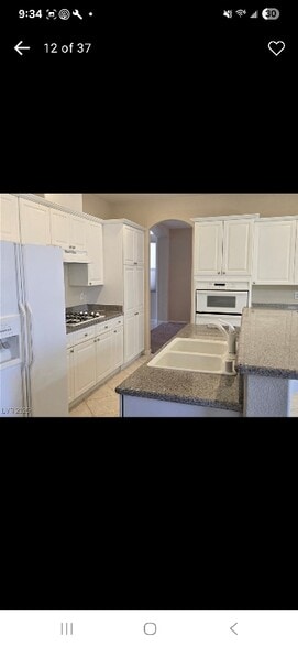 Building Photo - 3766 Port Ritchey St