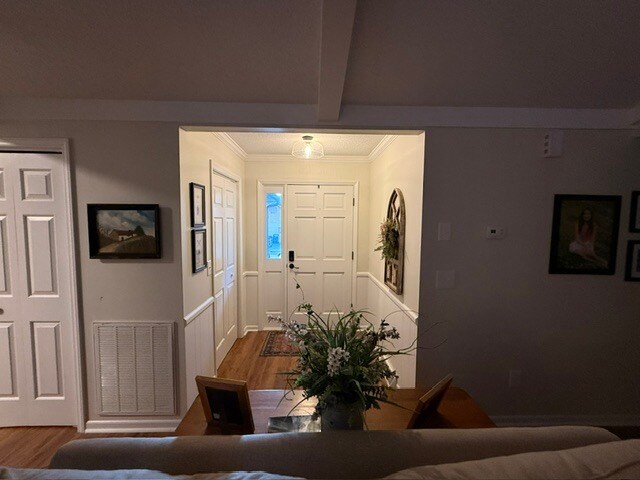 Building Photo - 101 Sunningdale Ct