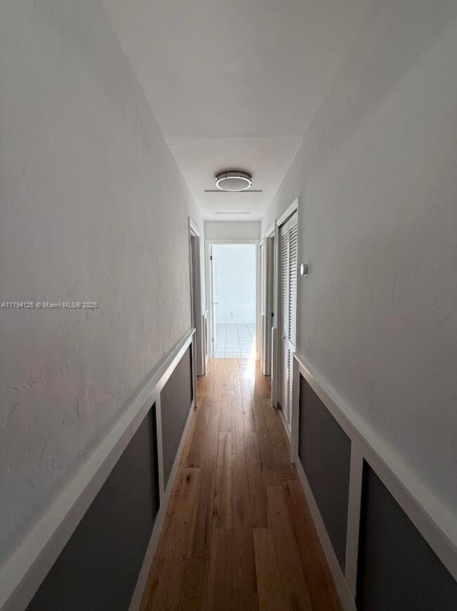 Building Photo - 143 Valois Blvd