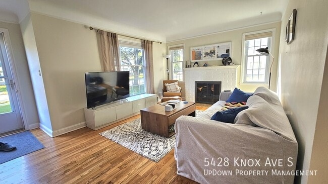 Building Photo - 5428 Knox Ave S