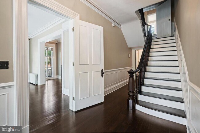 Building Photo - 12 Murray Pl