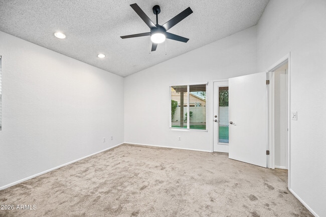 Building Photo - 1129 N 87th St