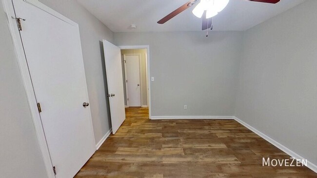 Building Photo - 5108 Hearth Dr