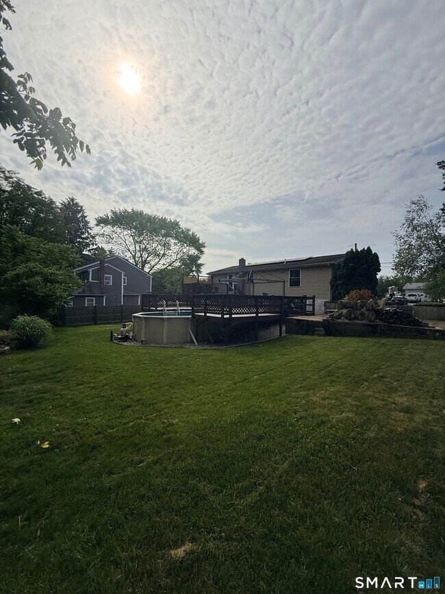 Building Photo - 4 Harbor View Ave