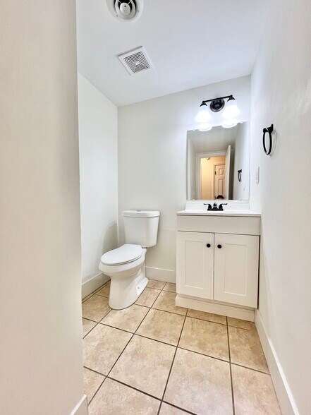 Powder Bath (downstairs) - 272 Fleming Rd