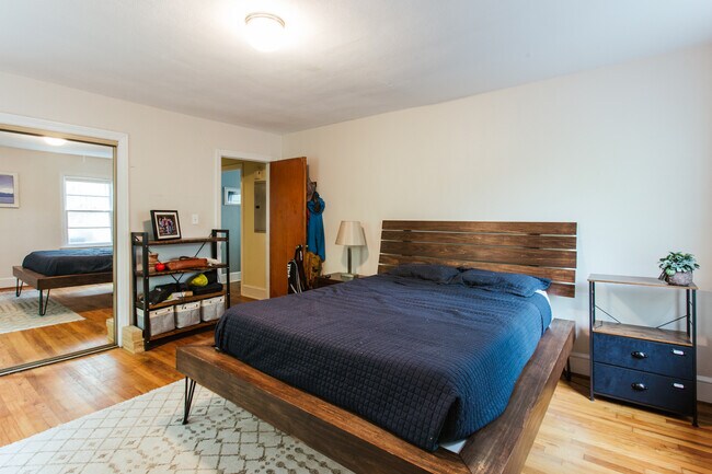 Building Photo - 365 Holman Ave