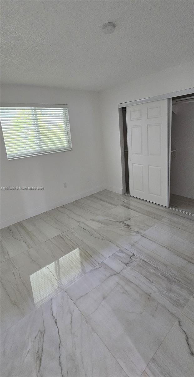 Building Photo - 10820 SW 200th Dr
