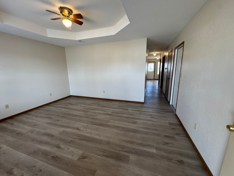 Building Photo - 219 Aaron Ln