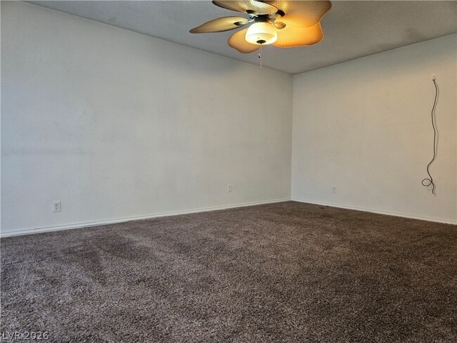 Building Photo - 5945 N El Capitan Way