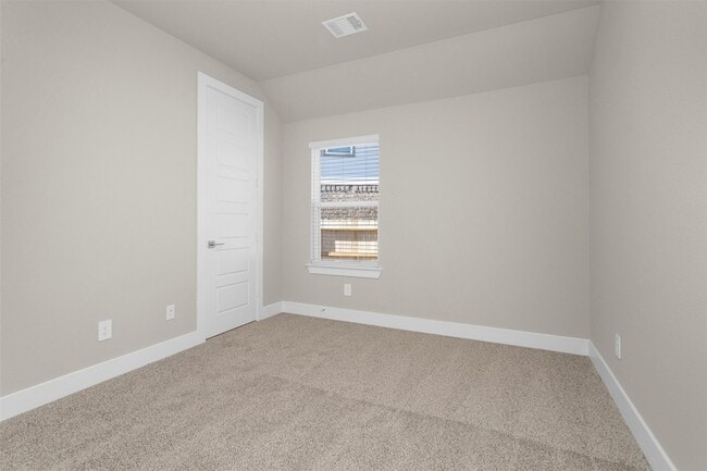 Building Photo - 2002 Bluff Oak Ct