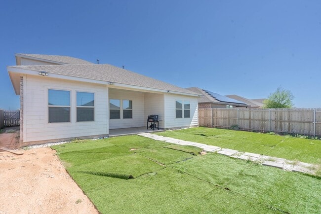 Building Photo - 7608 Orange Blossom Rd
