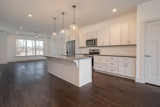 Building Photo - East Nashville Near Cleveland Park