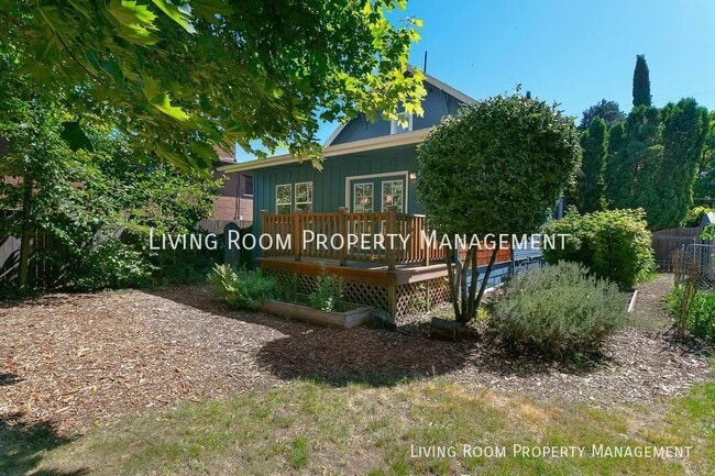 Building Photo - 6429 N Delaware Ave